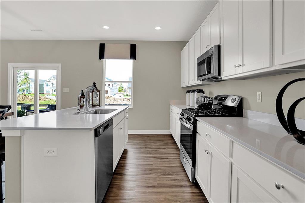 17231 Gresham Lane Westfield, IN 46074 - Photo 12 of 46