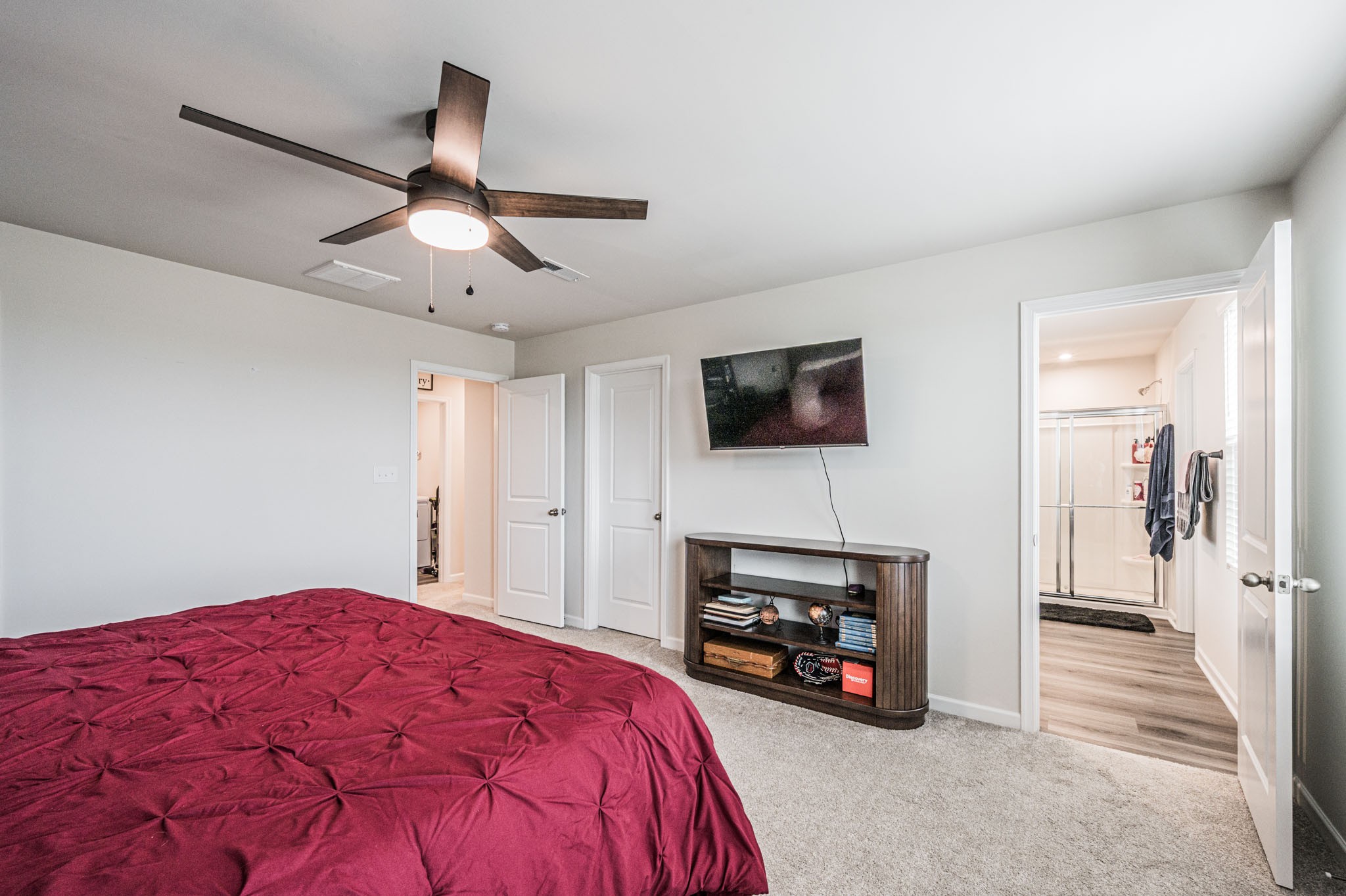 119 Amberleaf Circle Franklin, KY 42134 - Photo 21 of 28 a bedroom with a bed and a flat screen tv