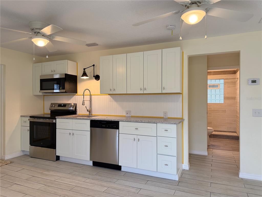 302 Adele Street Edgewater, FL 32132 - Photo 11 of 37