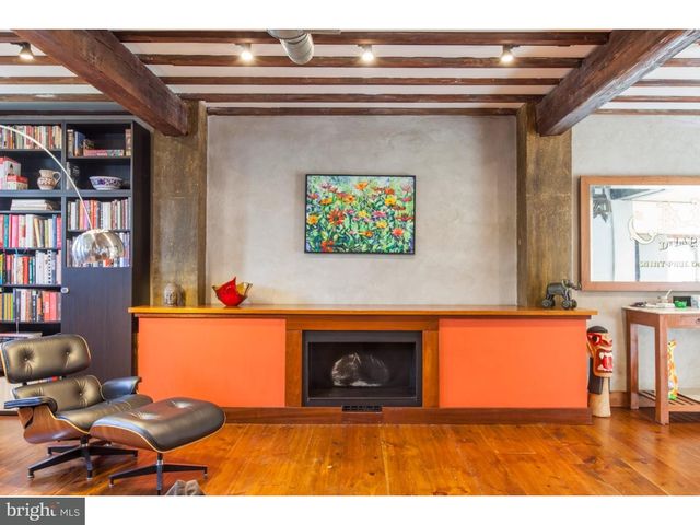 $850,000 | 1242-44 East Susquehanna Avenue, Unit 2, Philadelphia, PA 19125