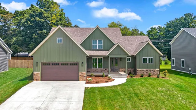 $619,900 | 4534 North Triple Crown Drive, Bloomington, IN 47404