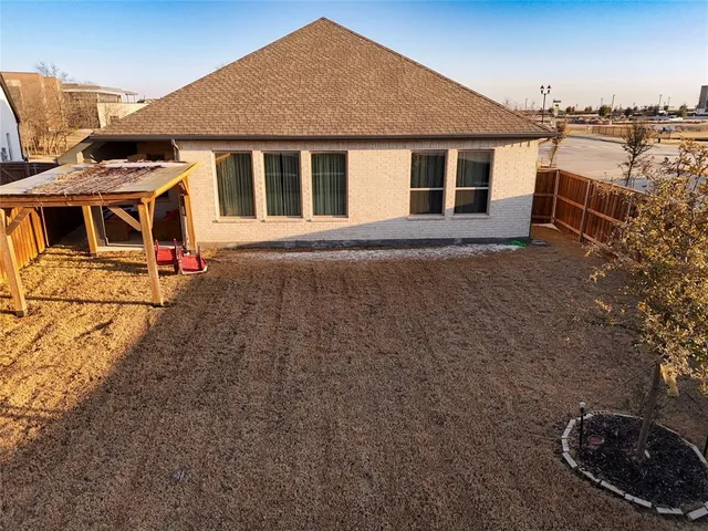 $535,000 | 2900 Bluff Creek Drive, Mansfield, TX 76063