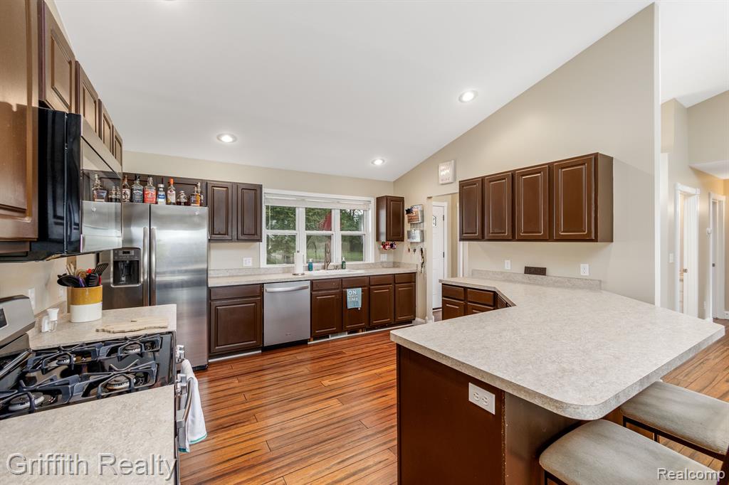 3445 Bowen Road Howell, MI 48855 - Photo 17 of 33