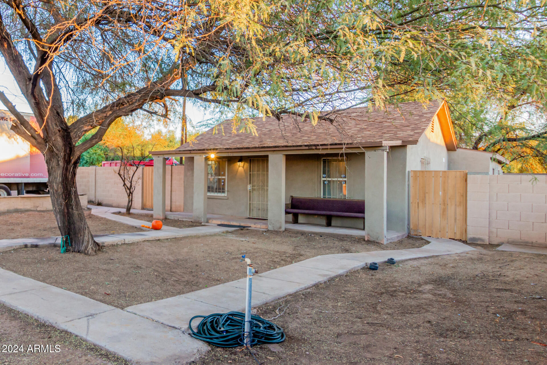 821 East Roeser Road Phoenix, AZ 85040 - Photo 7 of 30 06 - Roeser