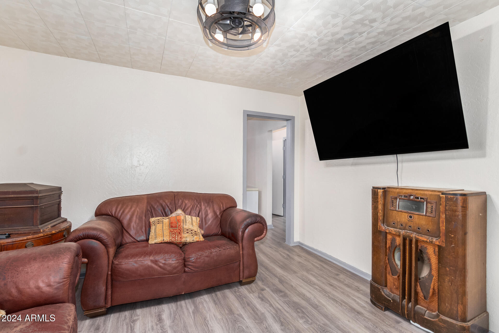 821 East Roeser Road Phoenix, AZ 85040 - Photo 10 of 30 10 - Roeser