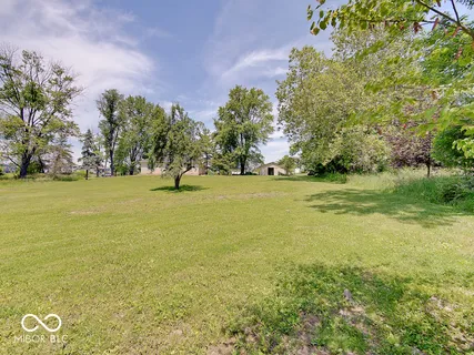 $325,000 | 5501 South 875 East, Zionsville, IN 46077