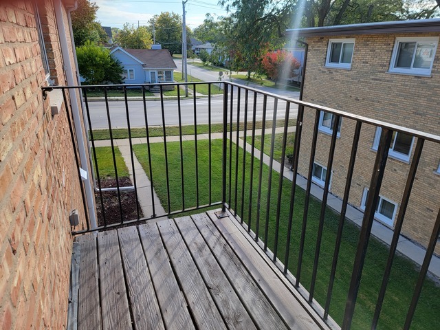 912 State Street, Unit 2 Lemont, IL 60439 - Photo 19 of 25 a view of balcony