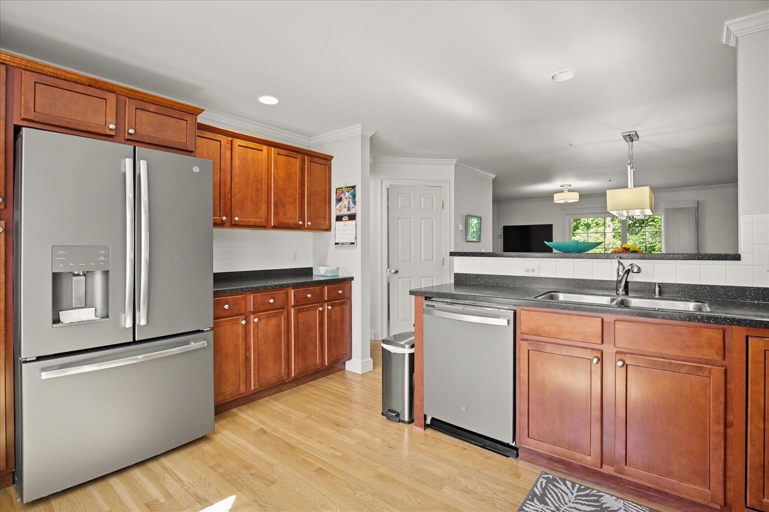 243 Drakeside Road, Unit 20 Hampton, NH 03842 - Photo 5 of 31