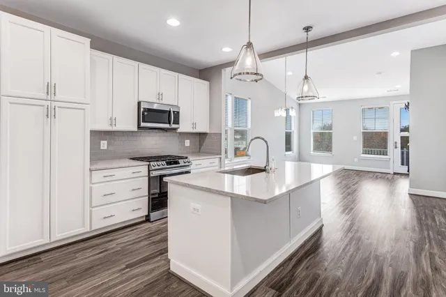 $625,000 | 241 Smokebush Drive, Stafford, VA 22554