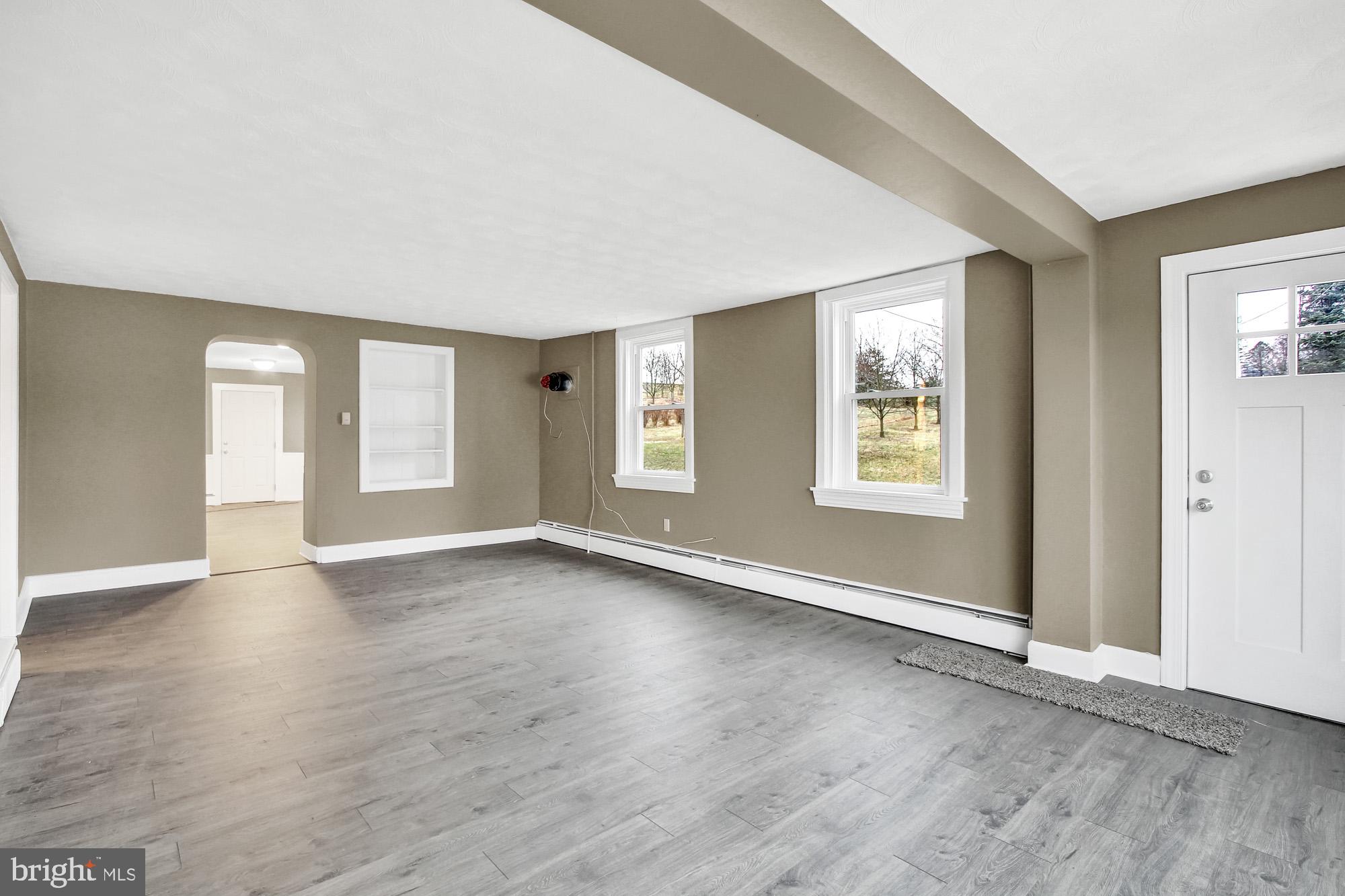 8865 Camp Road Red Lion, PA 17356 - Photo 13 of 28 Dining Area right off the kitchen!