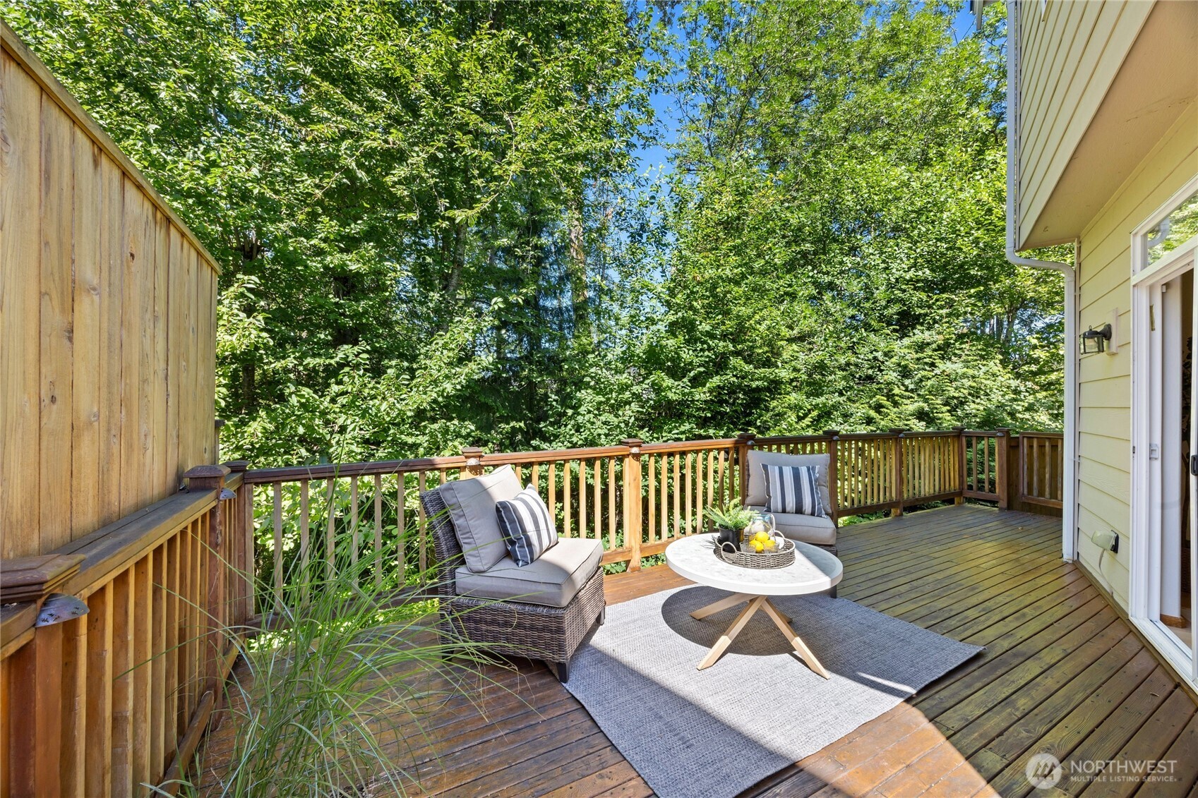 671 Vashon Place Northeast Renton, WA 98059 - Photo 15 of 34 Gallery Image 15
