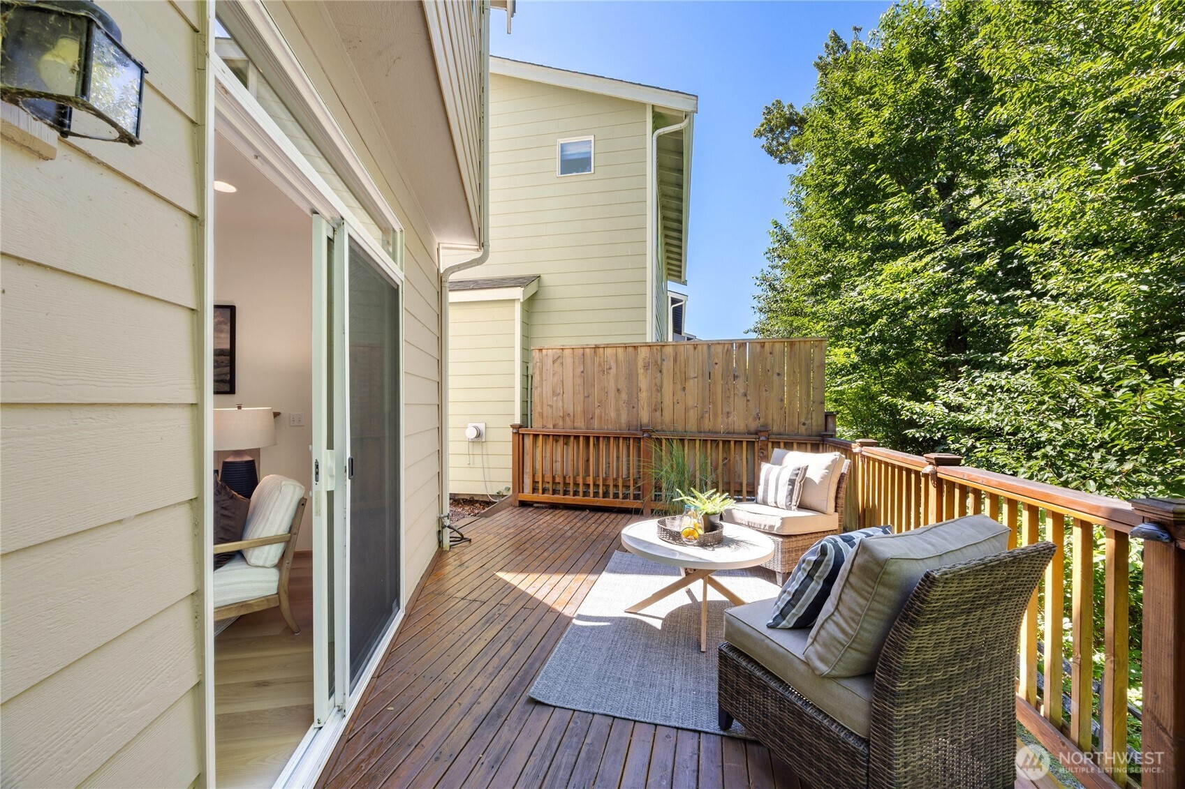 671 Vashon Place Northeast Renton, WA 98059 - Photo 16 of 34 Gallery Image 16