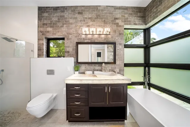 $3,573,900 | 7544 Northwest 47th Drive, Coral Springs, FL 33067