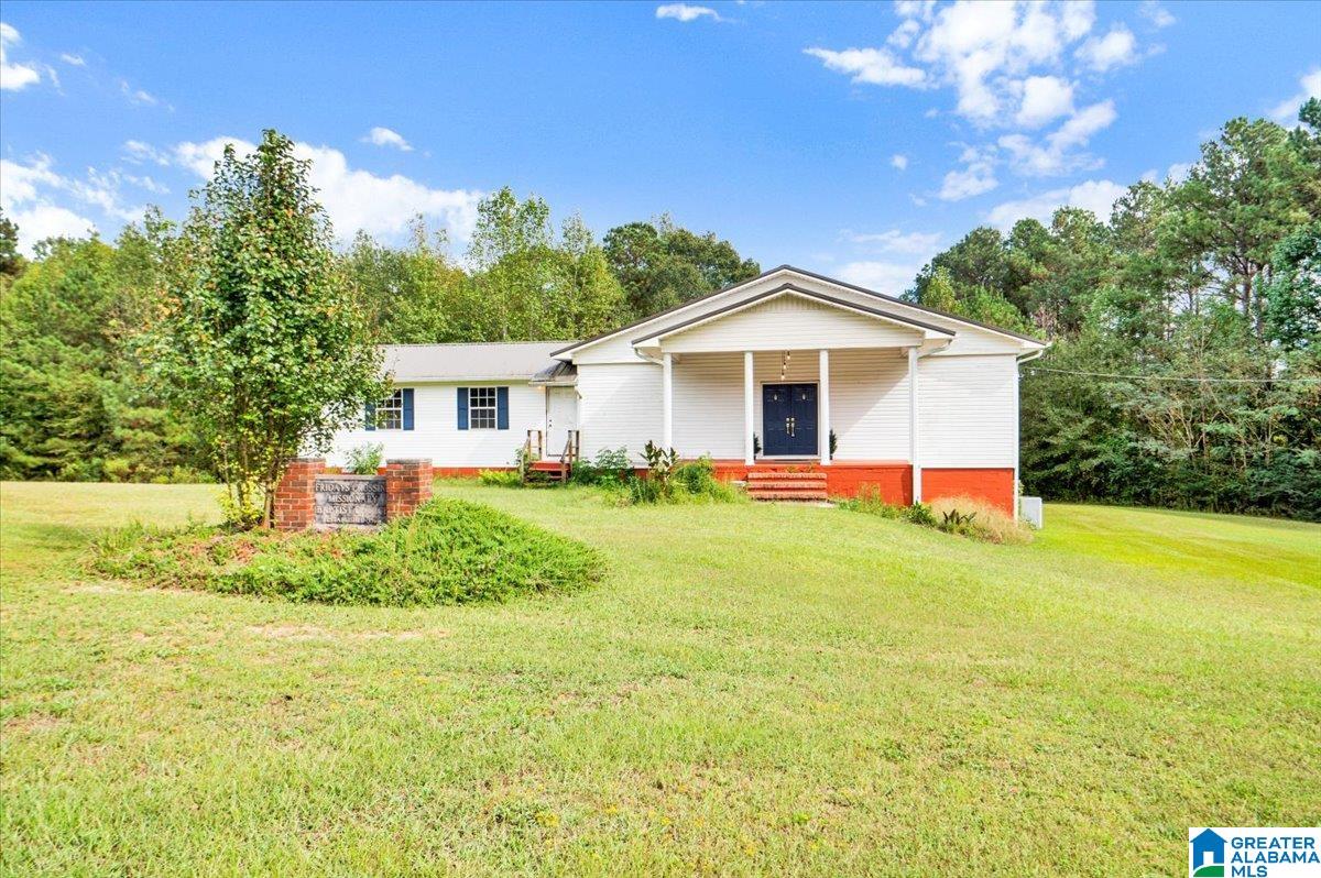220 Burgett Road Oneonta, AL 35121 - Photo 2 of 21