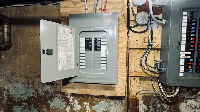 $349,900 | 1196 Smith Street, Providence, RI 02908