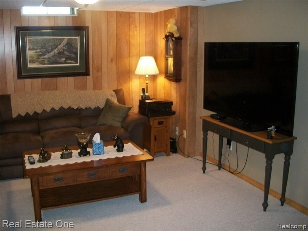 62402 Raleigh Court, Unit 2 South Lyon, MI 48178 - Photo 37 of 45 100_5172.JPG