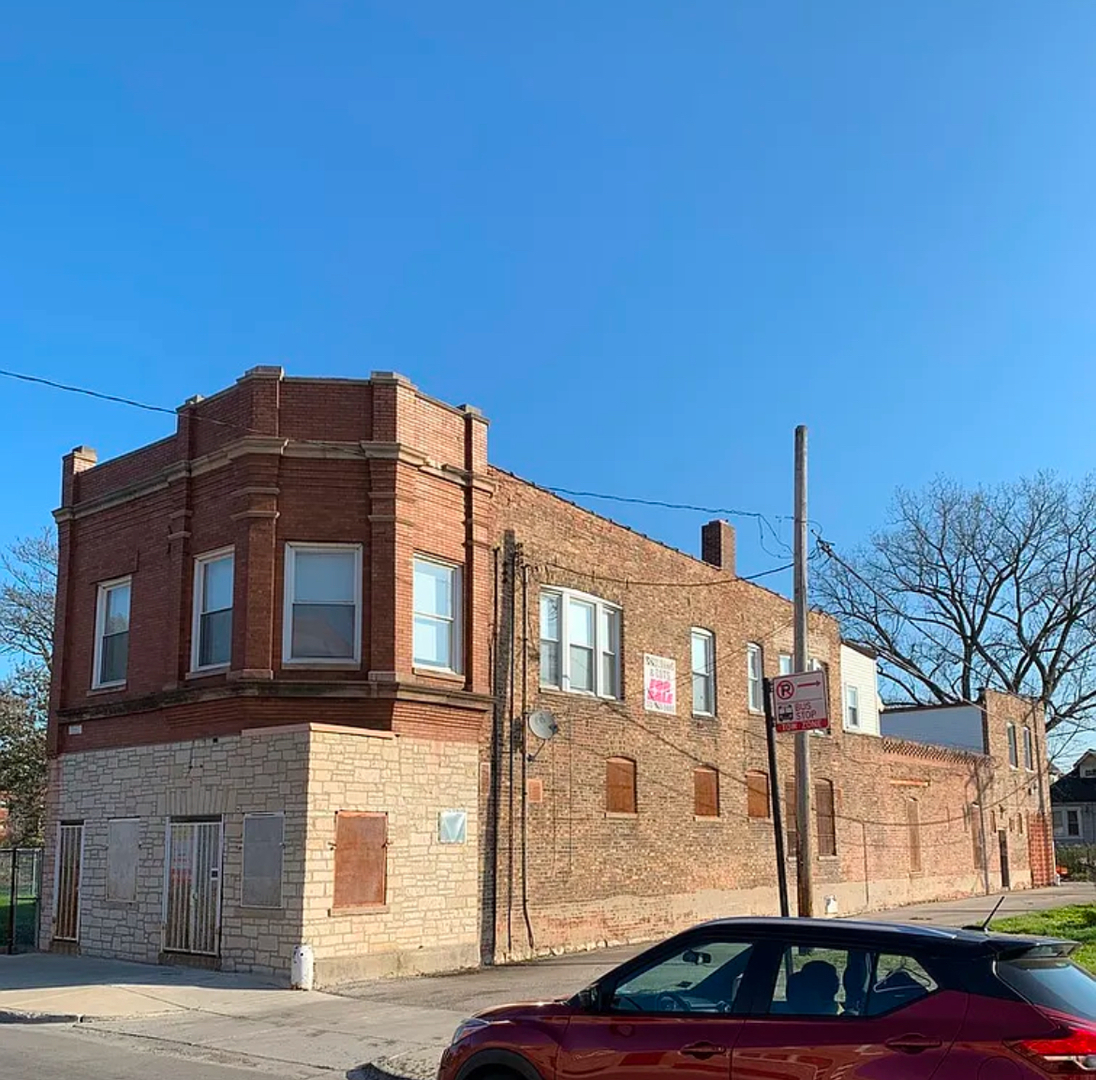 6843 South Racine Avenue Chicago, IL 60636 - Photo 1 of 8