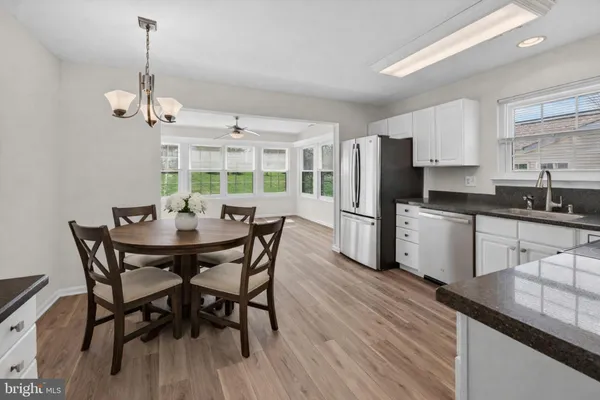 $440,000 | 12 Yarrow Place, Mount Laurel, NJ 08054