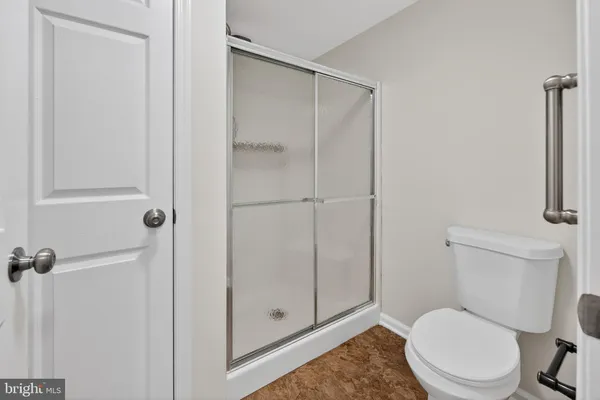 $440,000 | 12 Yarrow Place, Mount Laurel, NJ 08054
