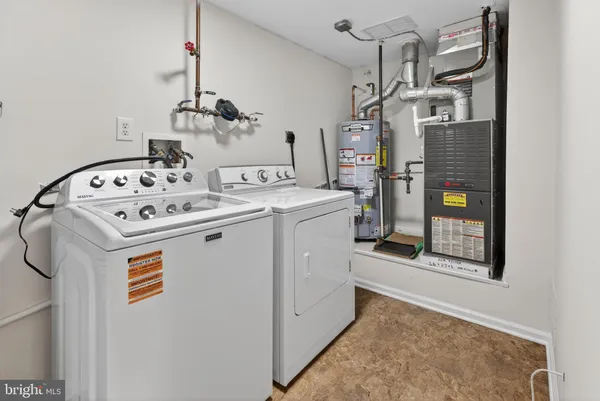 $440,000 | 12 Yarrow Place, Mount Laurel, NJ 08054