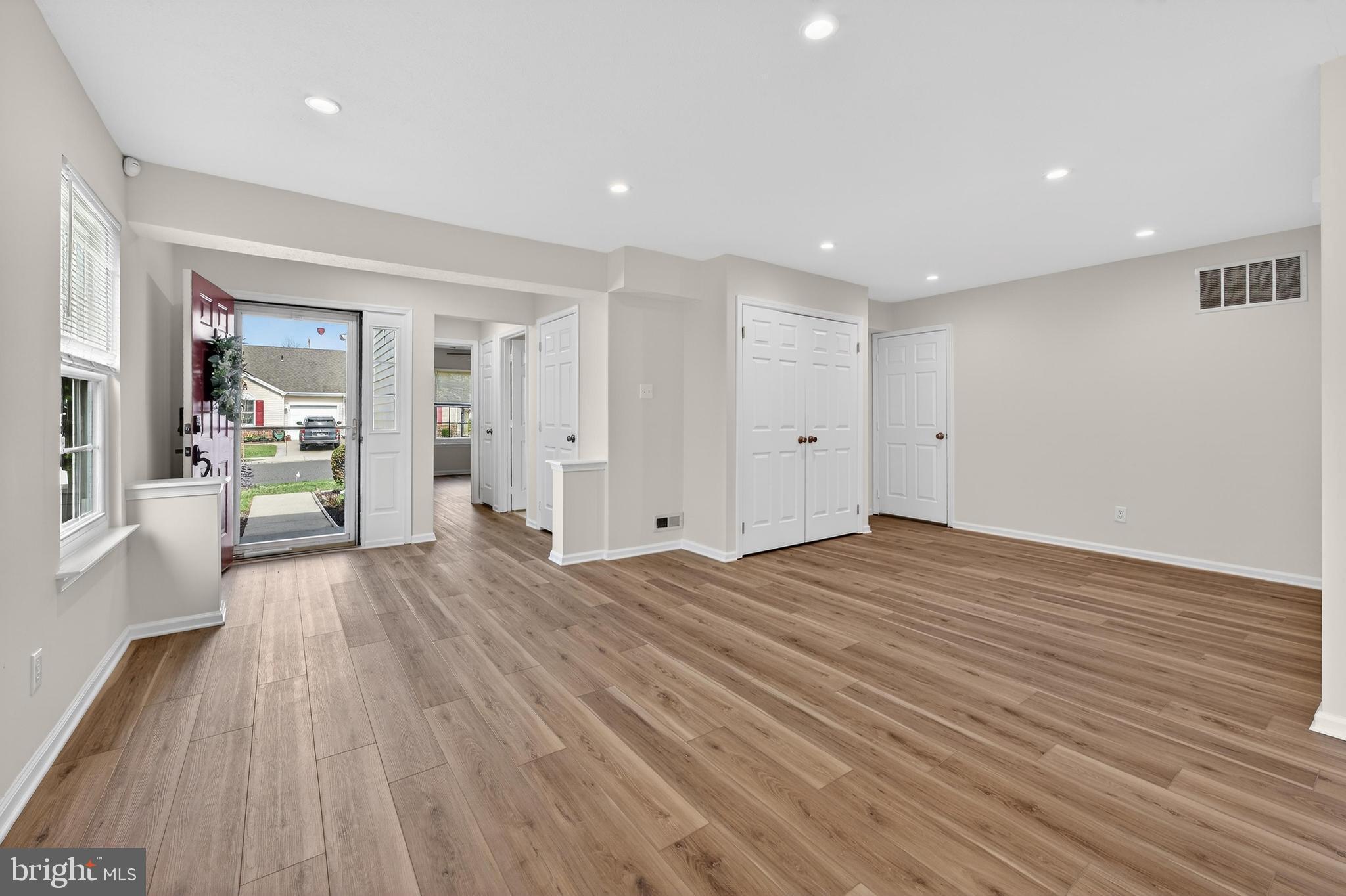 12 Yarrow Place Mount Laurel, NJ 08054 - Photo 4 of 32