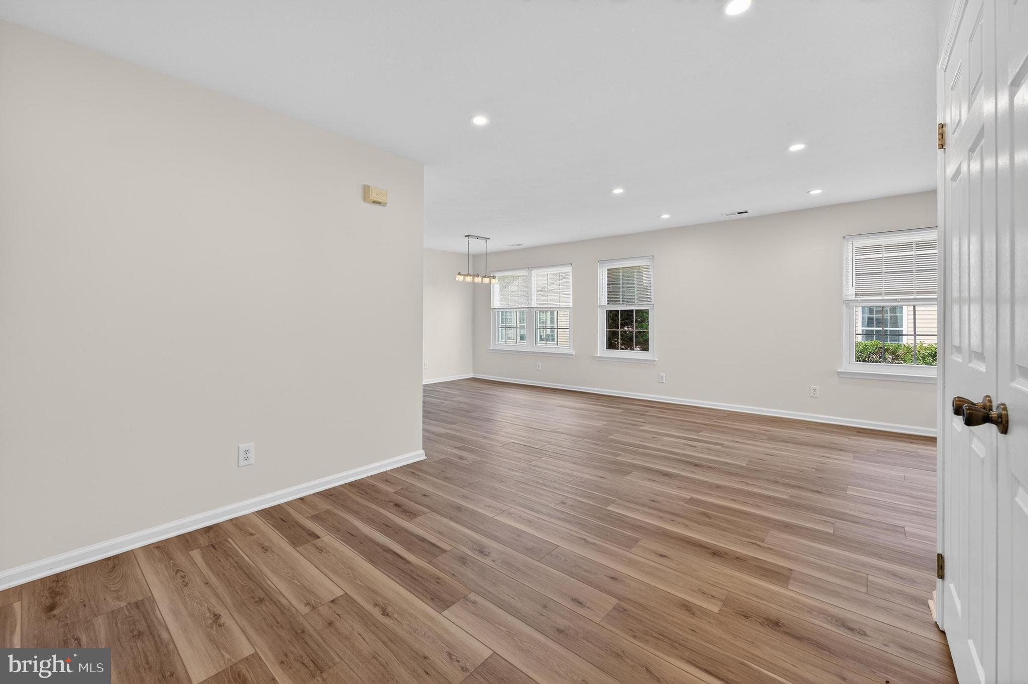 12 Yarrow Place Mount Laurel, NJ 08054 - Photo 8 of 32