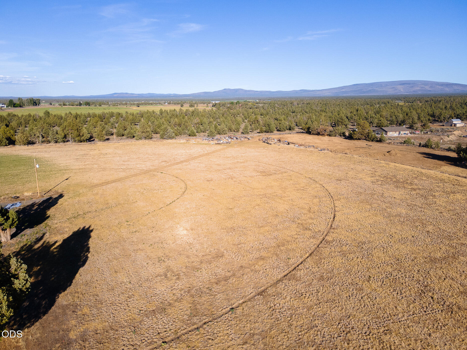 26275 Willard Road Bend, OR 97701 - Photo 59 of 68