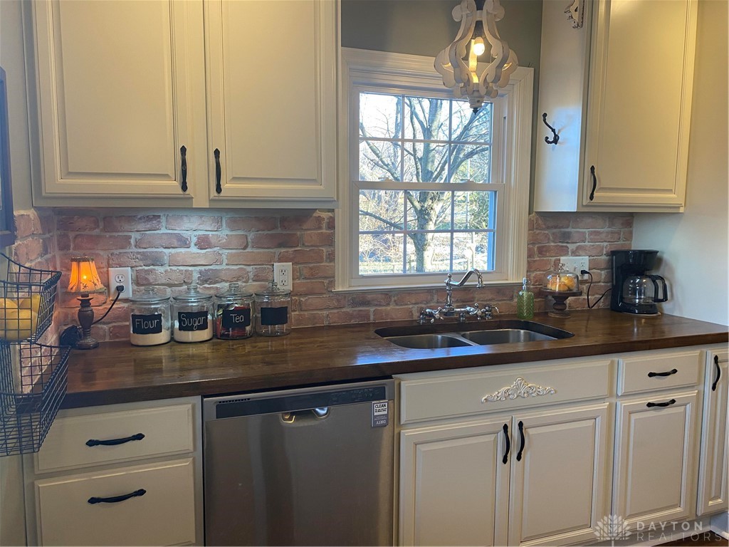 4372 East Patterson Road Beavercreek, OH 45430 - Photo 14 of 70 Gallery Image 14