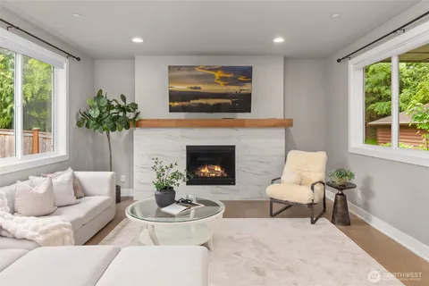 $1,899,000 | 8021 Northeast 127th Lane, Kirkland, WA 98034