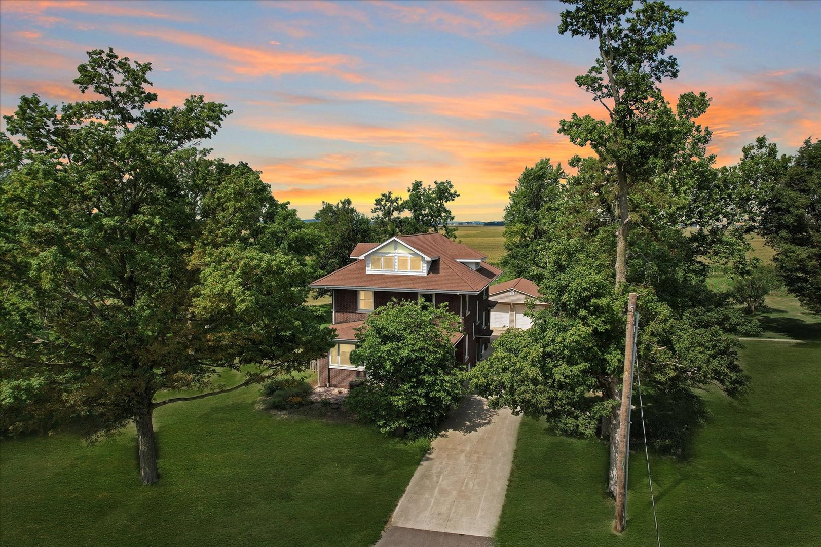 2549 Ropp Road Normal, IL 61761 - Photo 3 of 72 Gallery Image 3