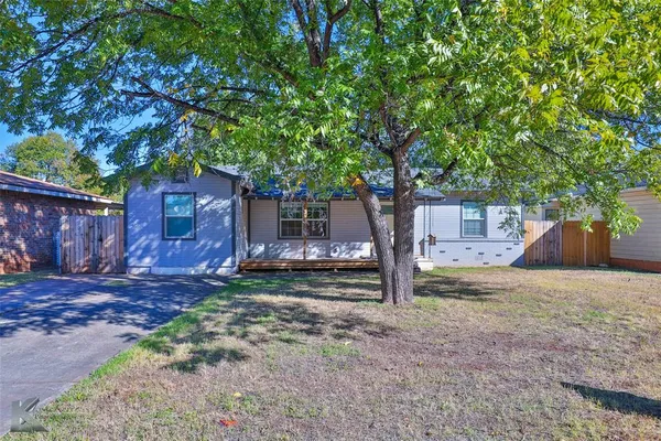 $2,500 | 641 Woodlawn Drive, Abilene, TX 79603