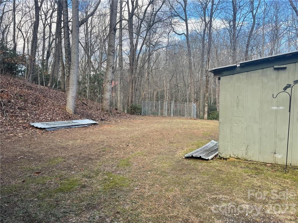 658 Babb Road Rosman, NC 28772 - Photo 7 of 36 Gallery Image 7