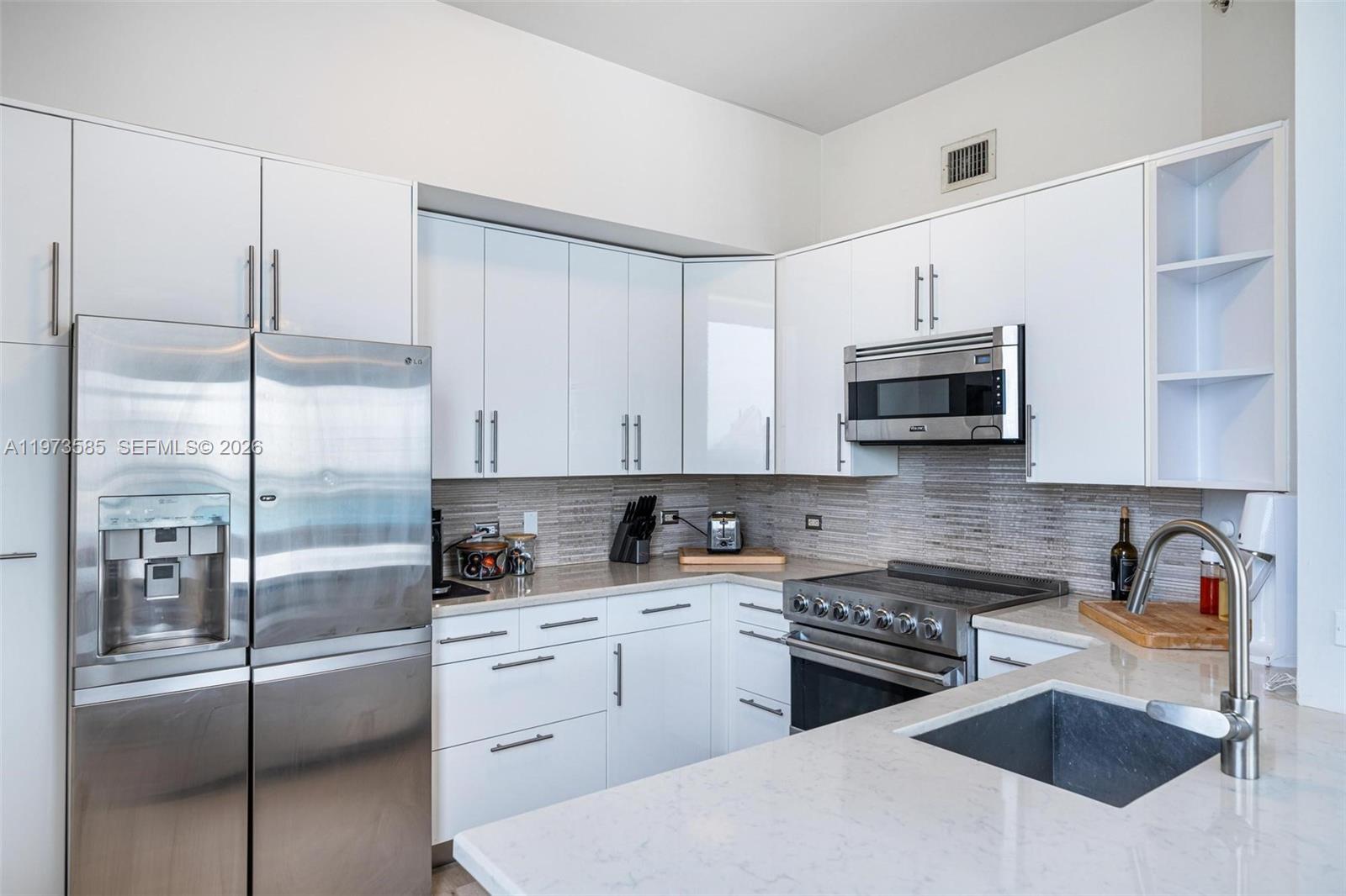 725 Northeast 22nd Street, Unit 10A Miami, FL 33137 - Photo 6 of 19