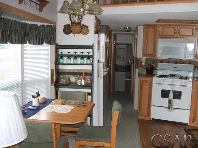 10611 Goodall Road Durand, MI 48429 - Photo 3 of 13 31109035-2.JPG