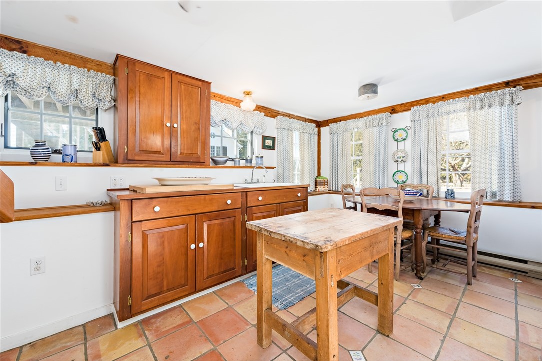 17 East Hills Road Westerly, RI 02891 - Photo 25 of 41