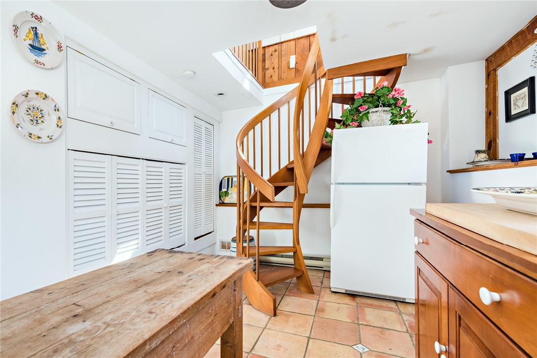 17 East Hills Road Westerly, RI 02891 - Photo 26 of 41