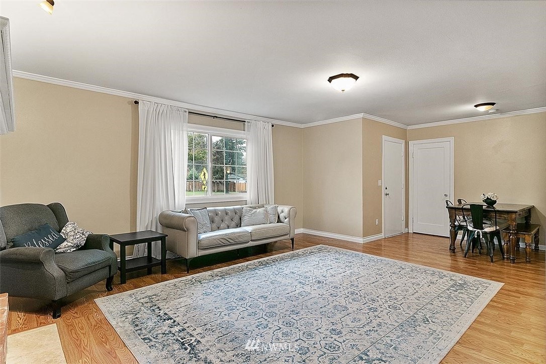 6645 Littlerock Road Southwest Tumwater, WA 98512 - Photo 4 of 40 Gallery Image 4