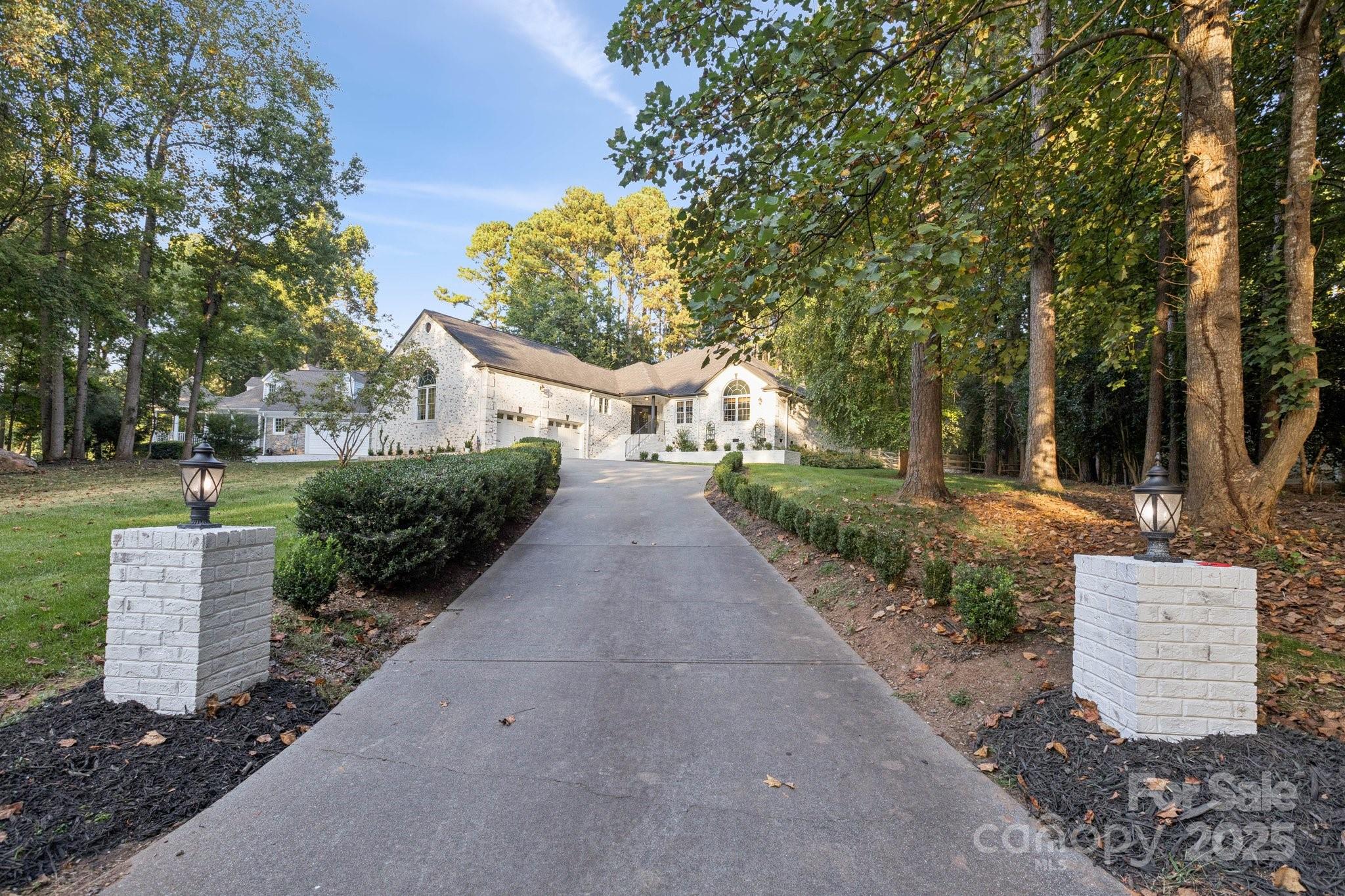 627 Beaten Path Road Mooresville, NC 28117 - Photo 3 of 38 Gallery Image 3