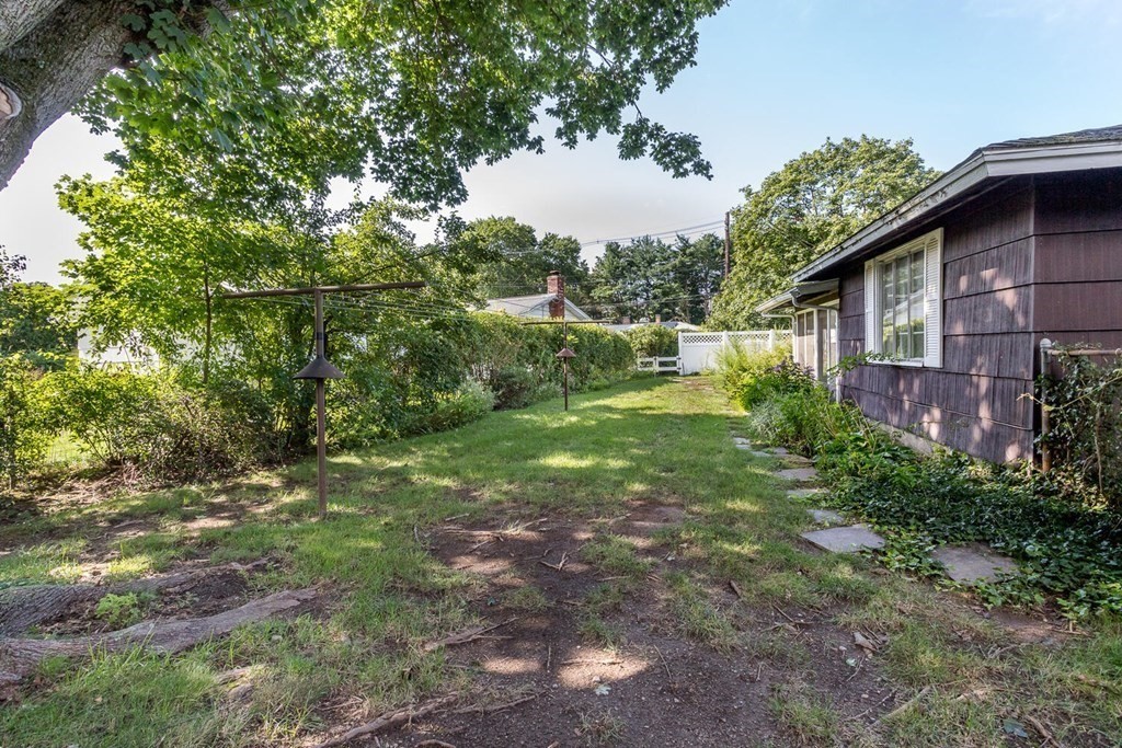 20 Ridgehill Road Canton, MA 02021 - Photo 13 of 16 Gallery Image 13