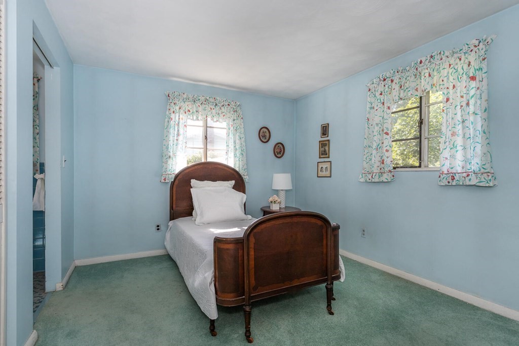 20 Ridgehill Road Canton, MA 02021 - Photo 7 of 16 Gallery Image 7