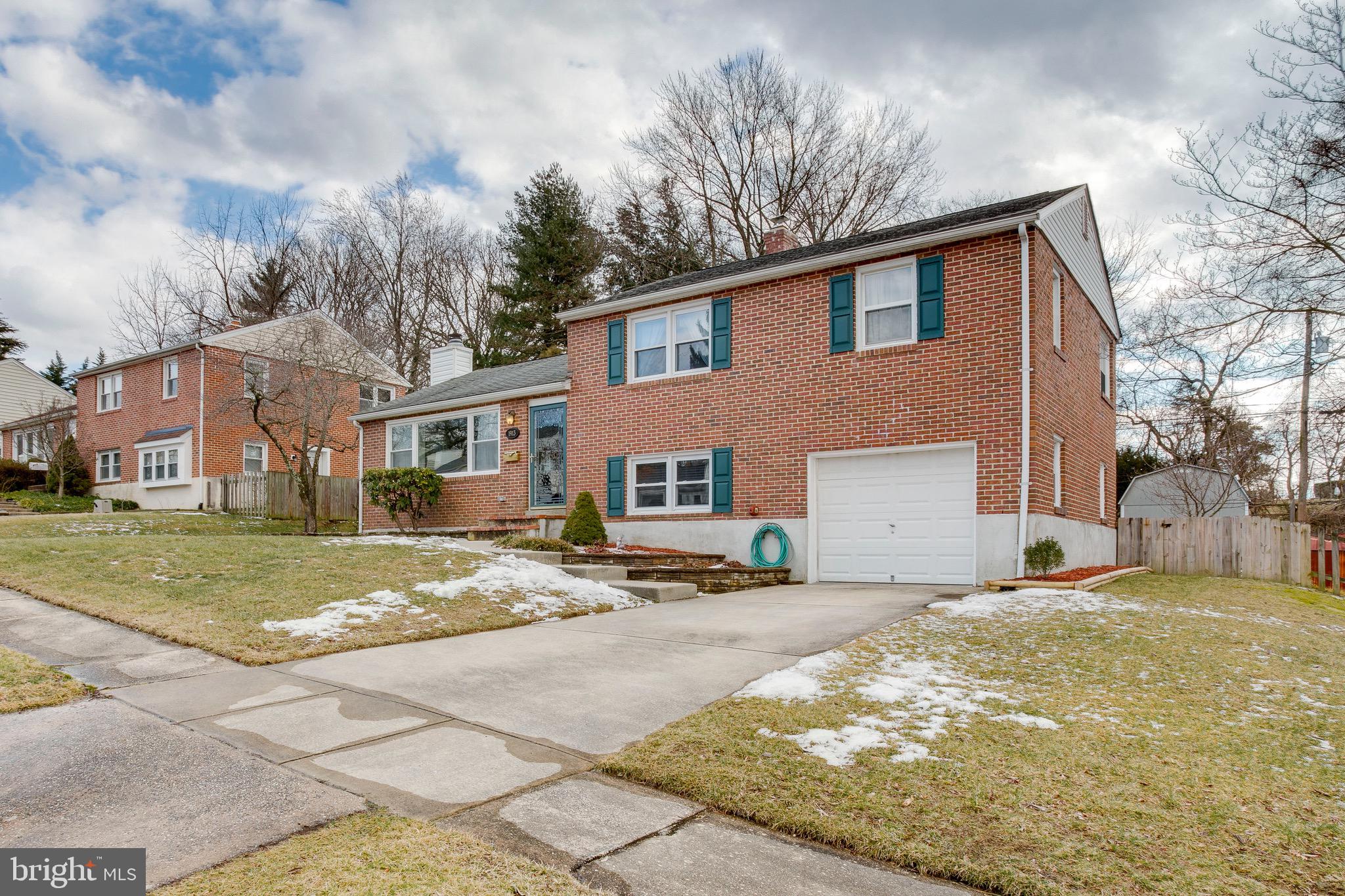1913 Rollingwood Road Baltimore, MD 21228 - Photo 2 of 33 Solid brick & siding home