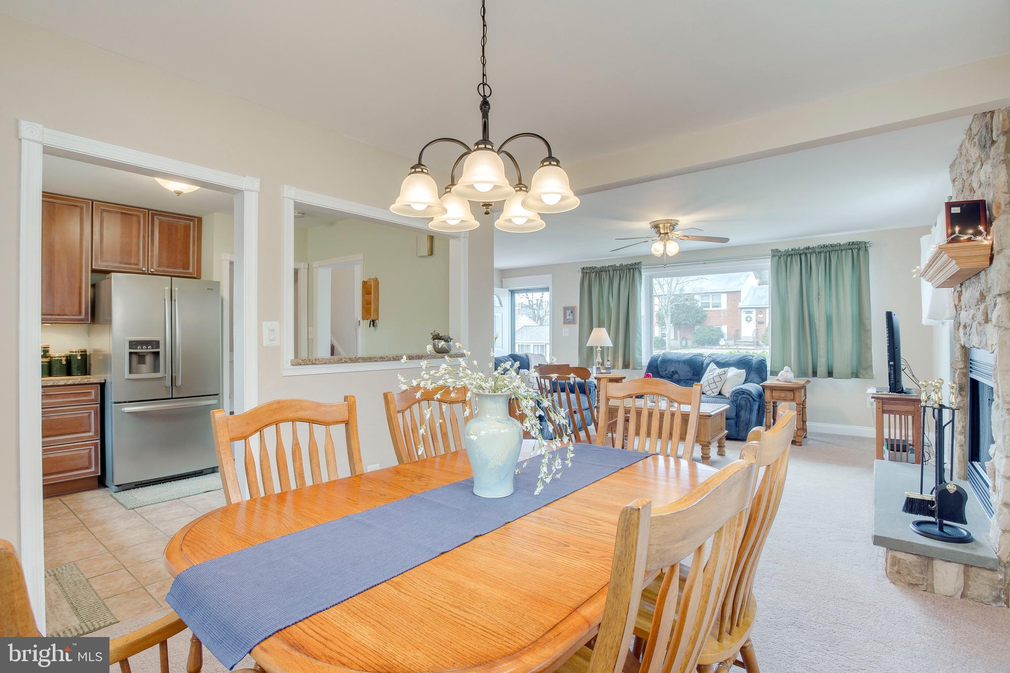 1913 Rollingwood Road Baltimore, MD 21228 - Photo 11 of 33 Formal dining room area