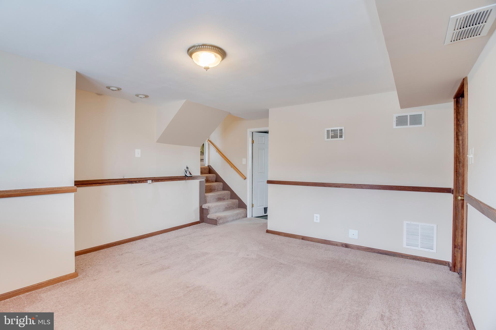 1913 Rollingwood Road Baltimore, MD 21228 - Photo 21 of 33 Natural wood accents