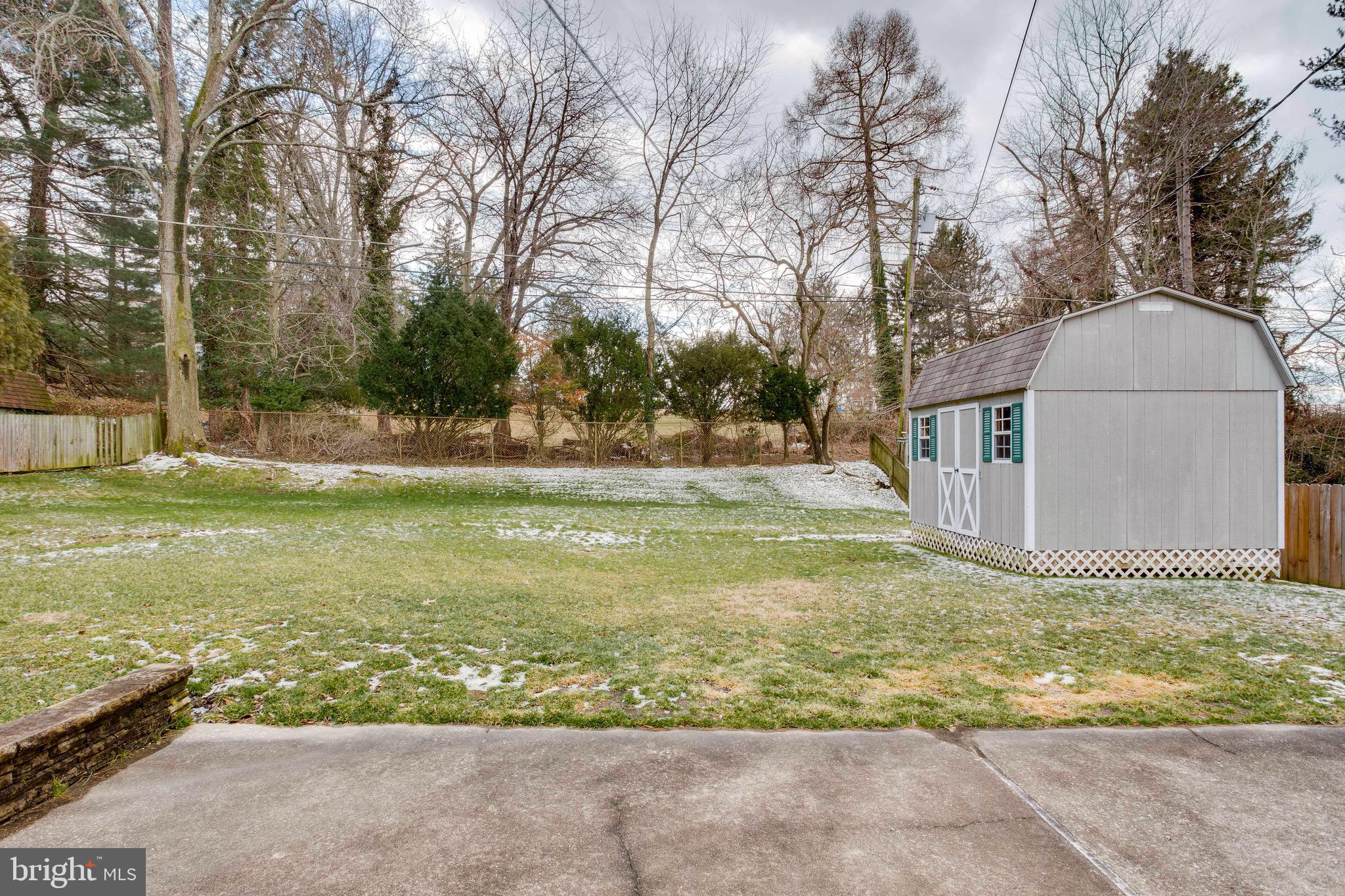 1913 Rollingwood Road Baltimore, MD 21228 - Photo 5 of 33 Large storage shed / patio for entertaining