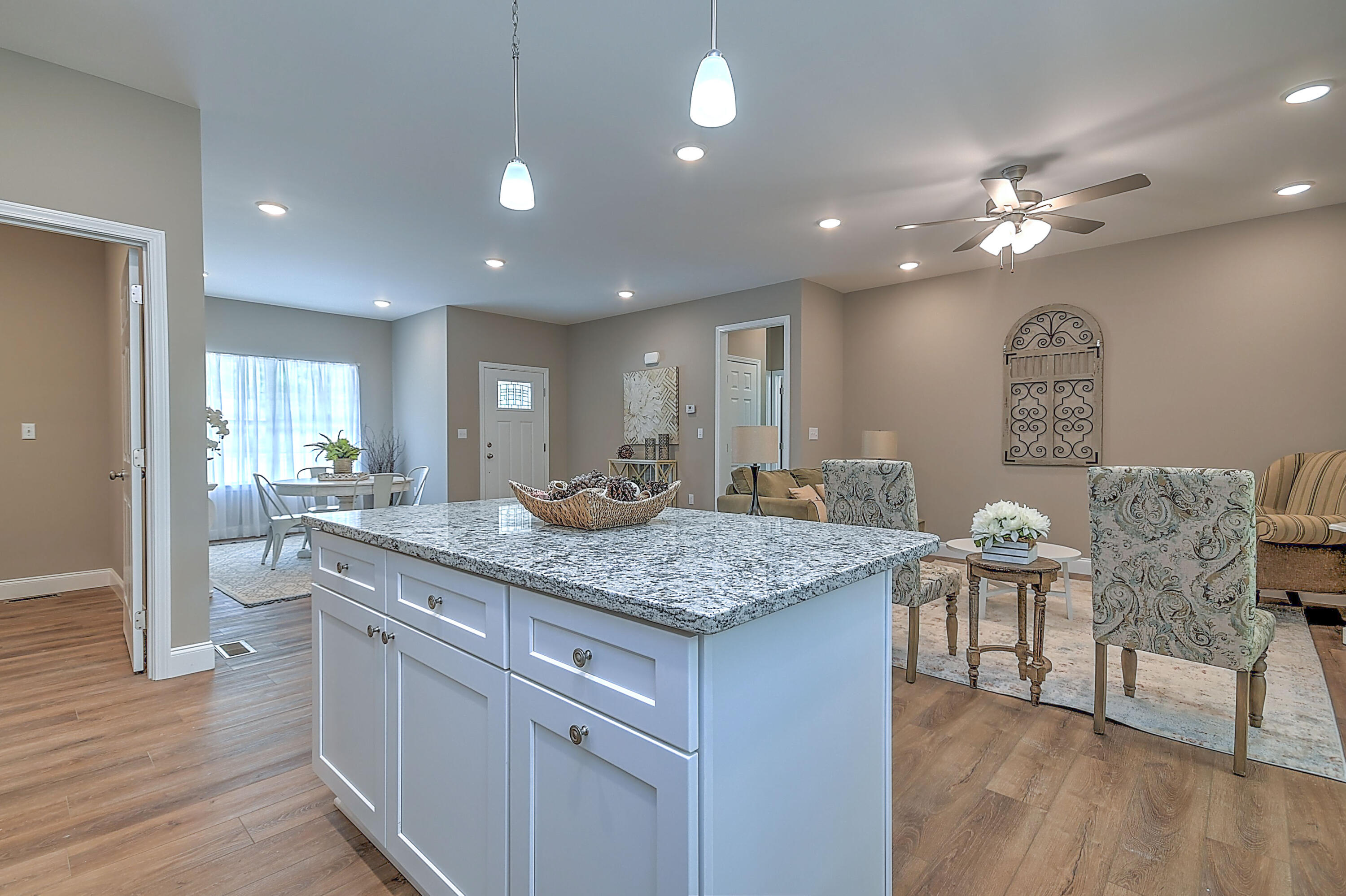 428 Kilkenny Road Kingsport, TN 37664 - Photo 16 of 47 New Kilkenny_-26