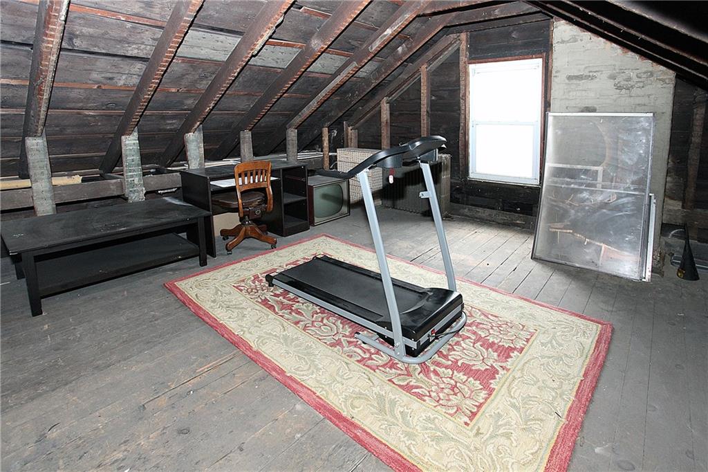 310 Hoffman Road Pittsburgh, PA 15212 - Photo 24 of 24 Gallery Image 24