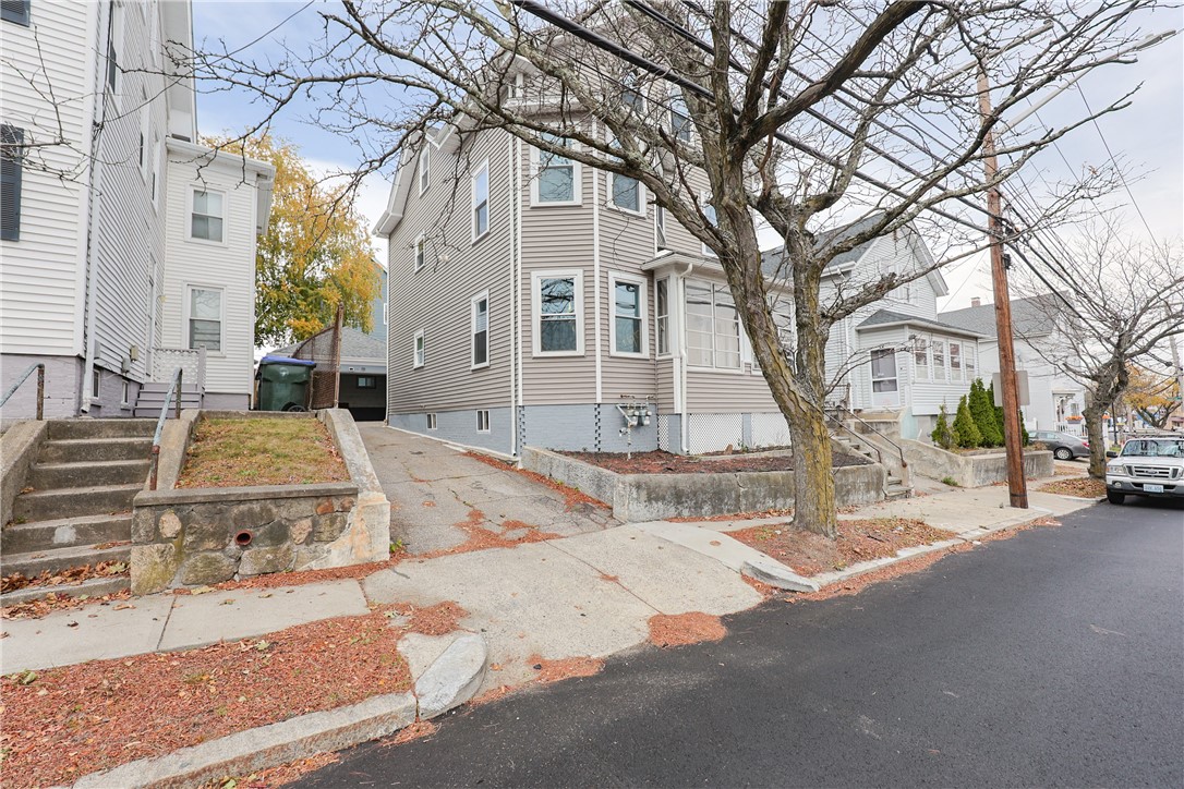 214 Silver Spring Street Providence, RI 02904 - Photo 2 of 44