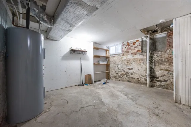 $3,000 | 214 Silver Spring Street, Providence, RI 02904