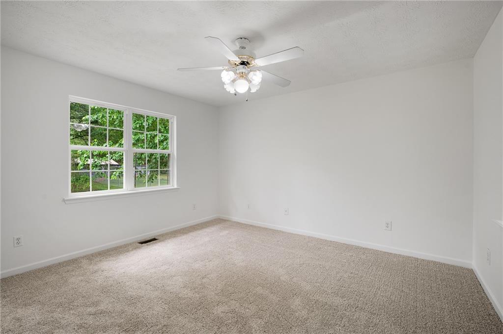 119 Hunt Drive Calhoun, GA 30701 - Photo 19 of 24