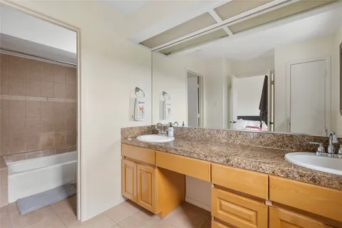 $300,000 | 4711 Spicewood Springs Road, Unit 283, Austin, TX 78759
